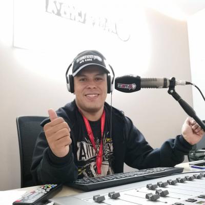 Al Aire En Radioacktiva 102.3fm lun-vie 10pm a 12am
